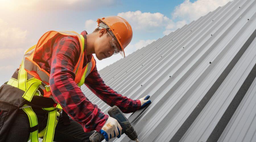 Professional Emergency Roof Repairs services in Maroa, IL